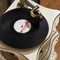 Gramophone Vintage avec Meuble